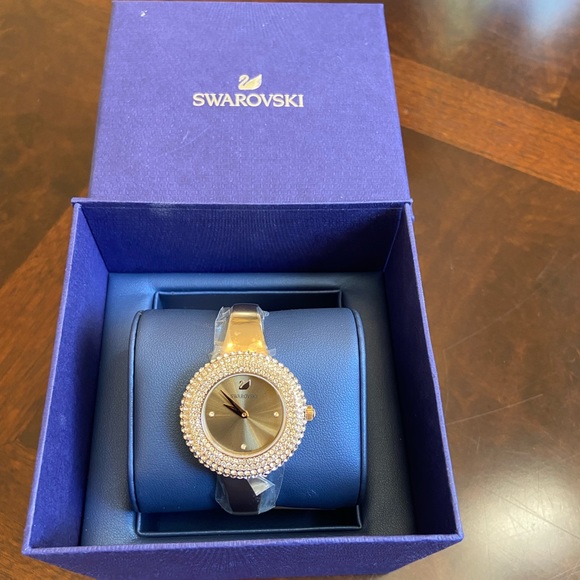 Swarovski watch - Picture 3 of 11